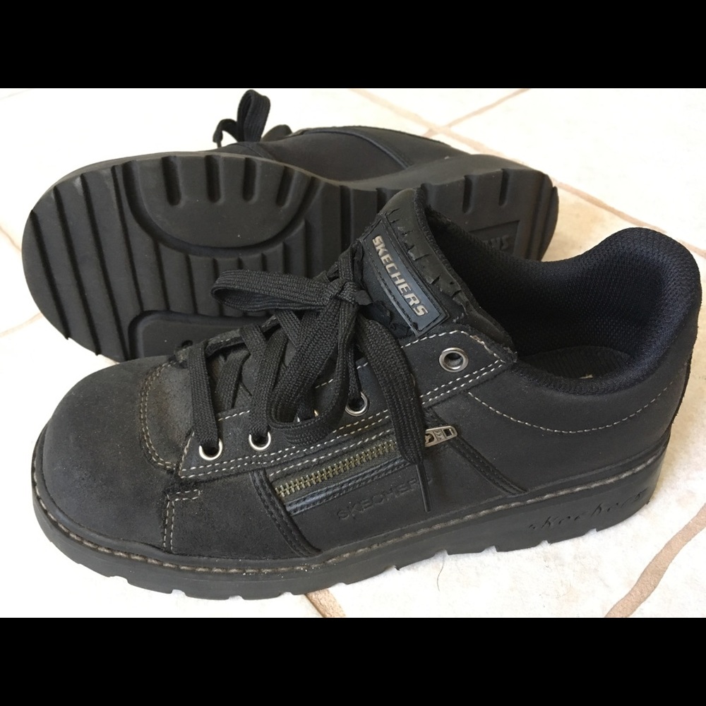 Women’s Size 9 Skechers Black Shoes